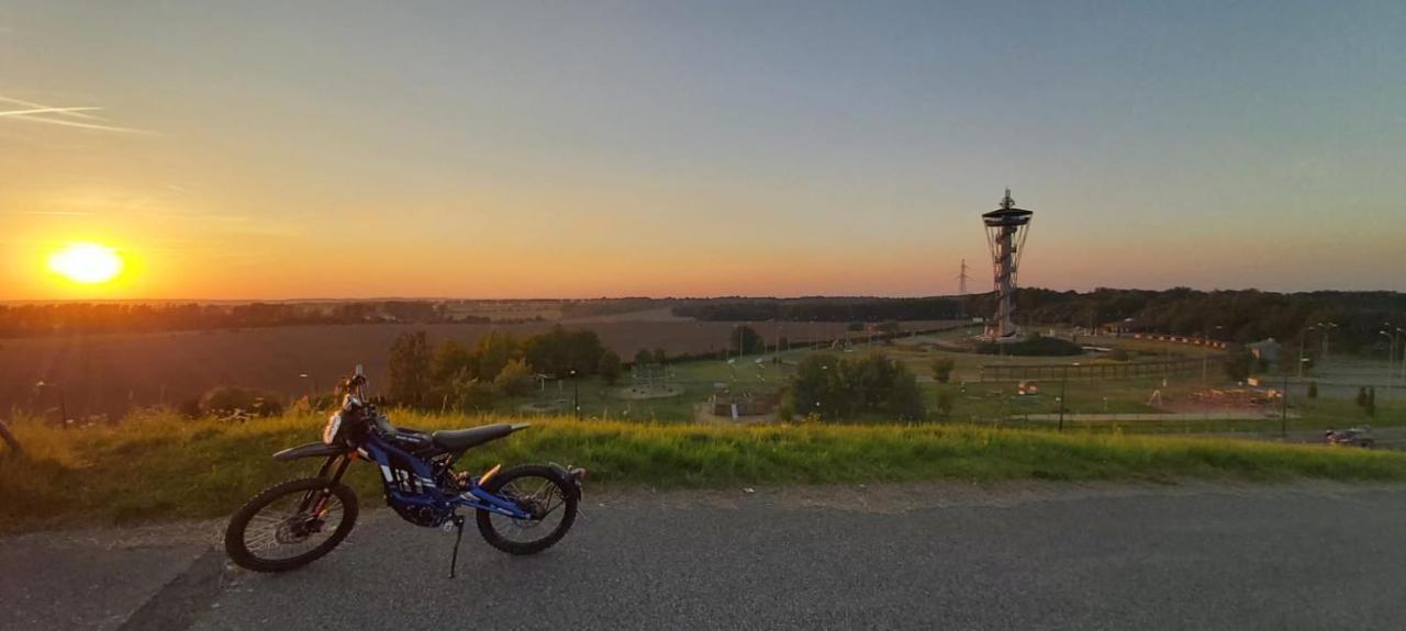Domek Letniskowy Nad Jeziorem Zarnowieckim - Domek Na Kaszubach - Nadole Nadole  Exteriör bild